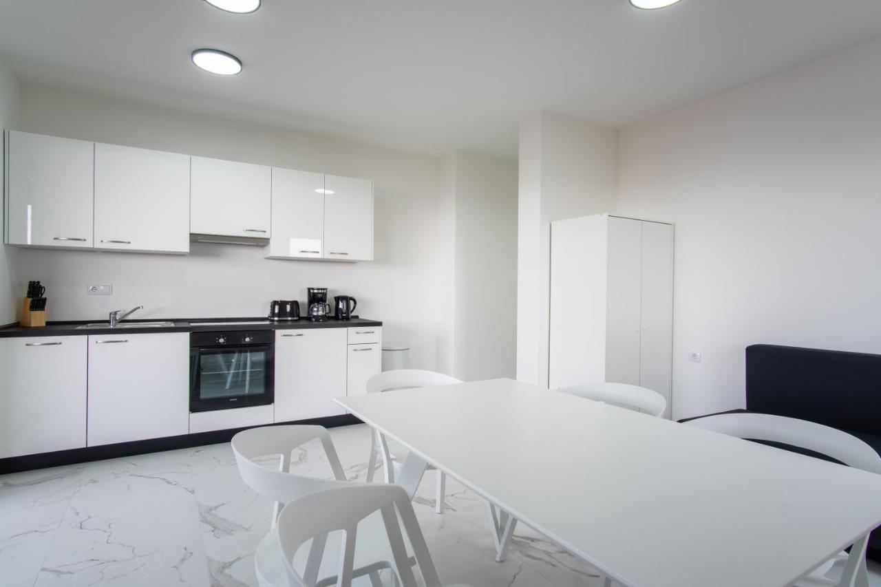 Noa Premium Residence Novalja Exterior photo